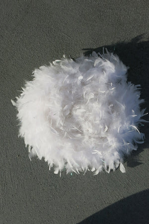 Chandelle Feather Boa - white with tinsel